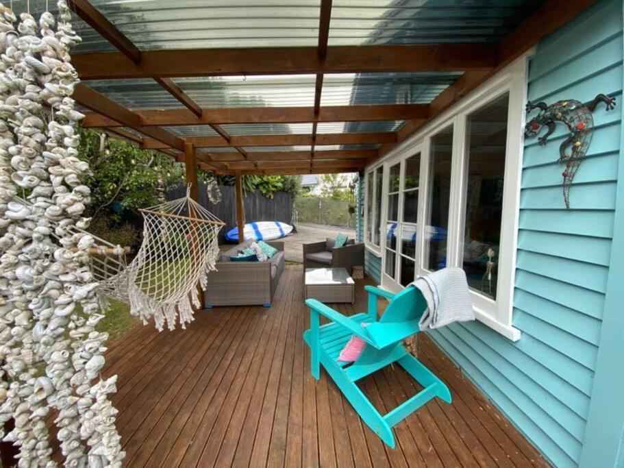 The Salty Bach Villa Raglan Exterior photo
